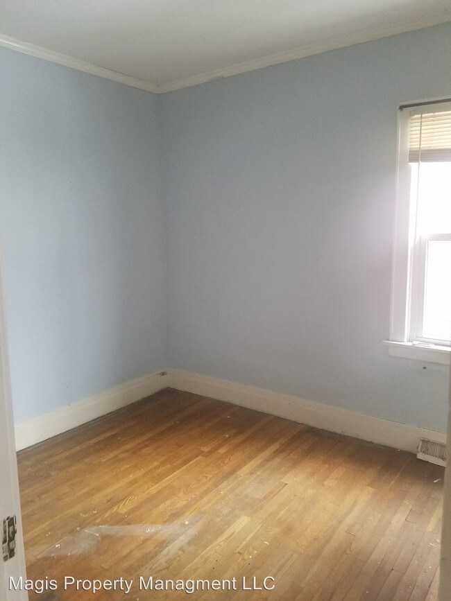Foto del edificio - 1271 Kenmore Ave
