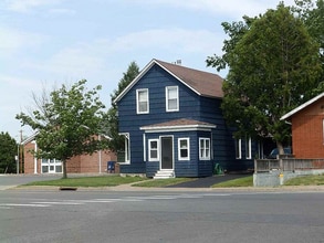 Building Photo - 38 S Main St