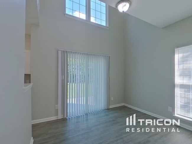 Foto del edificio - 1730 Colin Creek Ln