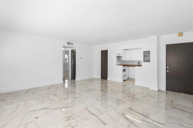 Foto del edificio - 241 SE 9th Ave
