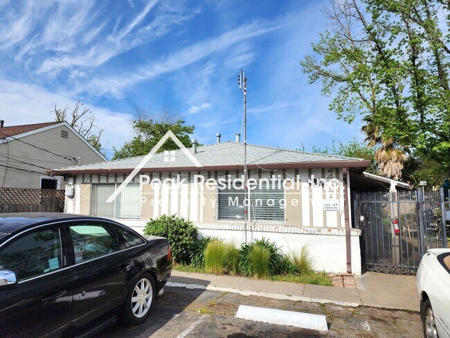 Photo - Ethan2437 Apartment