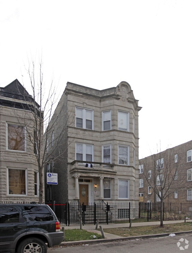 Primary Photo - 1239 S Spaulding Ave