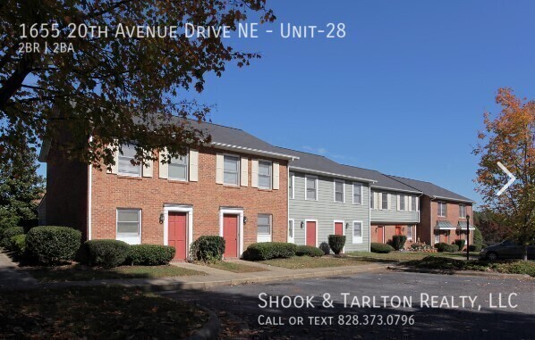 Foto principal - 1655 20th Ave Dr NE