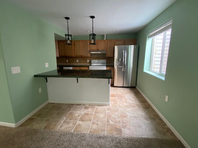 Kitchen (Natural light) - 2620 Bar Harbor Dr