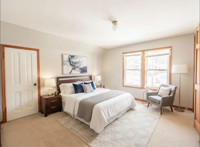 Building Photo - 38 Crissey Ave