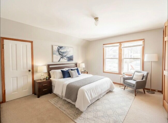 Foto del edificio - 38 Crissey Ave