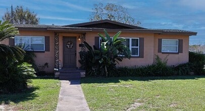 Building Photo - 776 Carew Ave