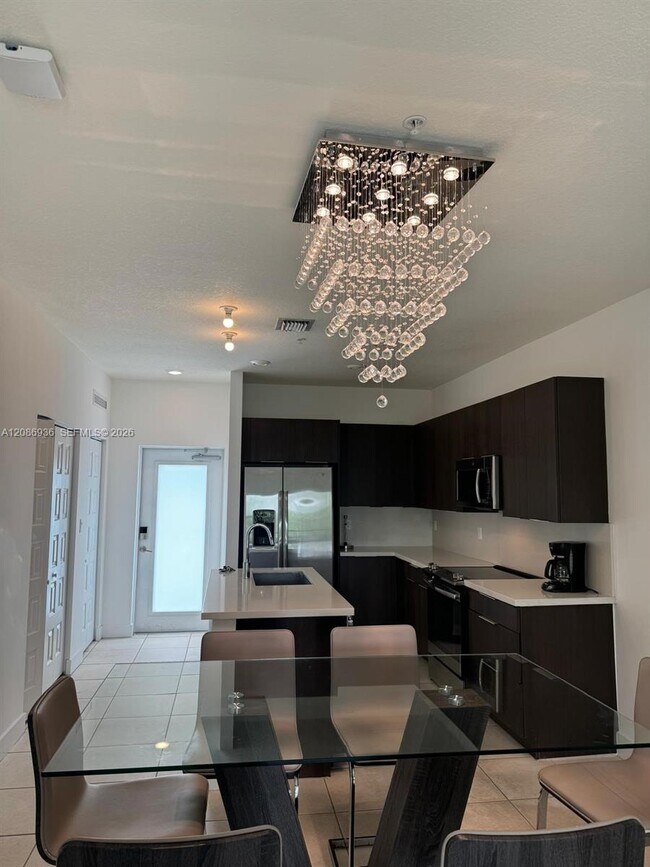 Foto del edificio - 4725 NW 85th Ave