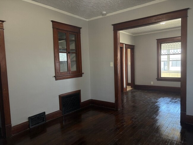 Foto del edificio - 3 Bedroom House Available Now!!