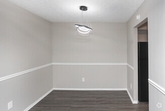 2BR, 2BA/Aurora - 1100 SF - The Eclipse Apartment Homes
