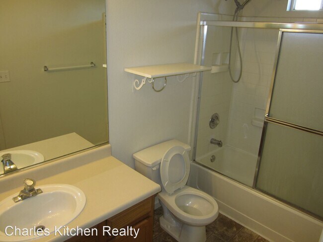 Building Photo - 2 br, 2 bath House - 4172 Gordon