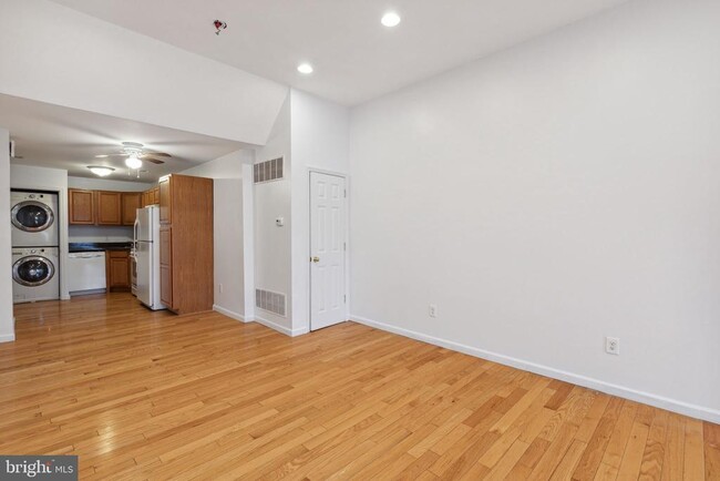Foto del edificio - 2128 S Broad St