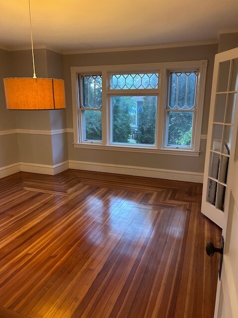 comedor - 9 Linden Ave