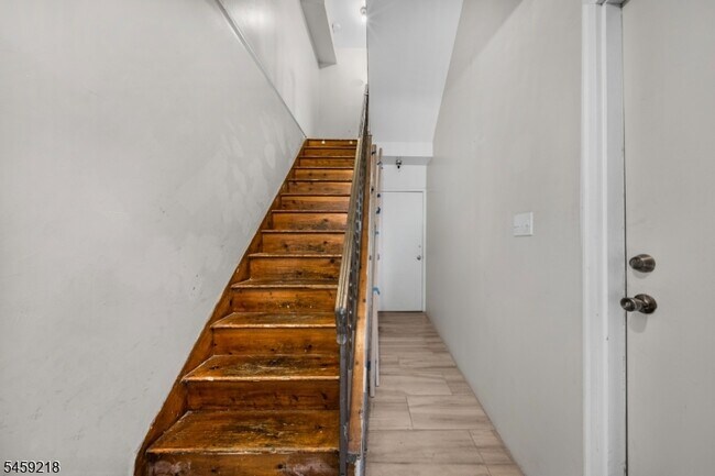 Foto del edificio - 314 St Pauls Ave