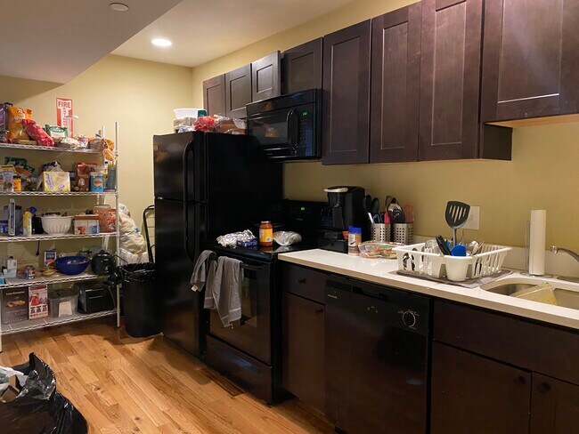 Foto del edificio - 1853 N 17th St