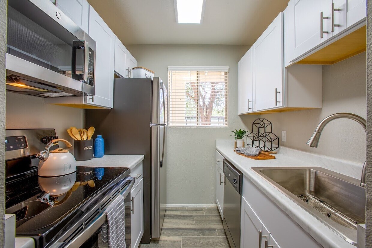 The Vintage Apartments 8225 E Speedway Blvd Tucson, AZ