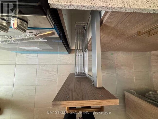 Building Photo - 127 Azure Dr