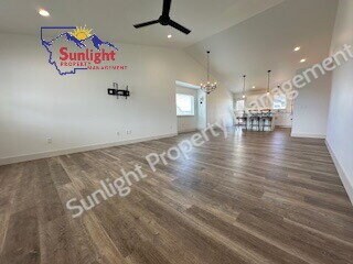 Foto del edificio - 3048 Forbes Blvd