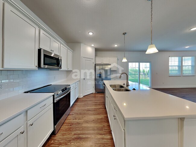 Foto del edificio - 8411 Northpoint Dr