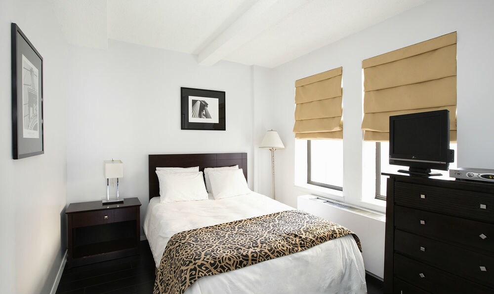 150 W 51st St, New York, NY 10019 Apartments in New York, NY