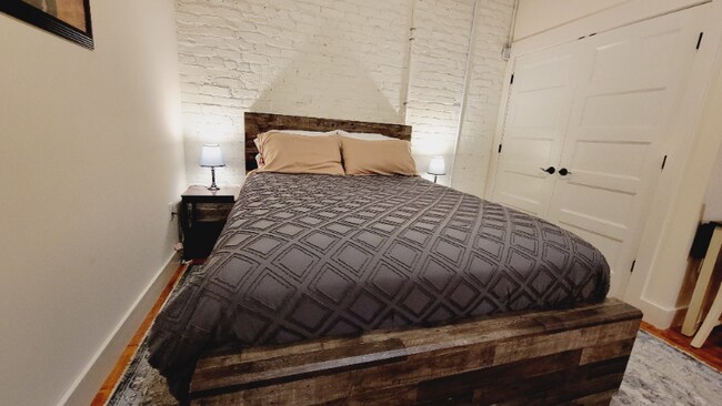 Foto del edificio - 722 Commerce St