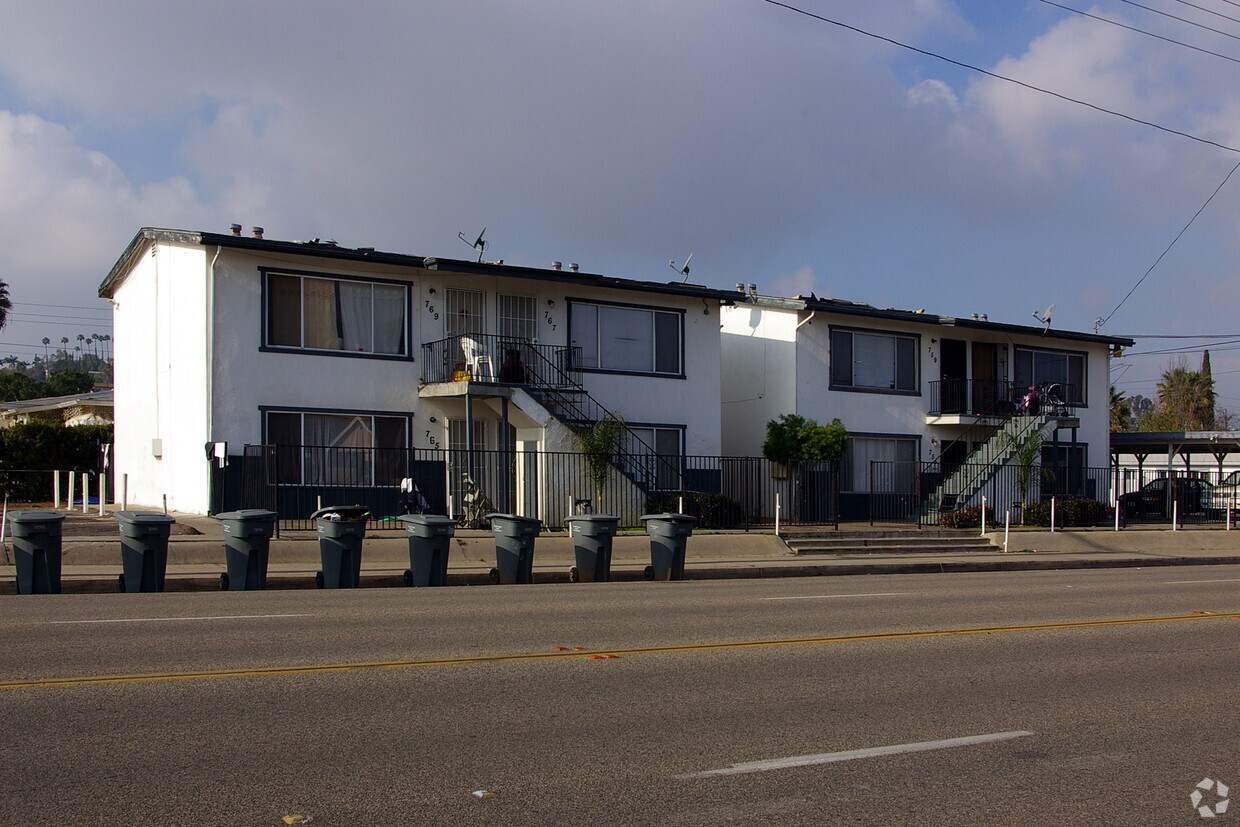 Building Photo - 753-759 S Quince St