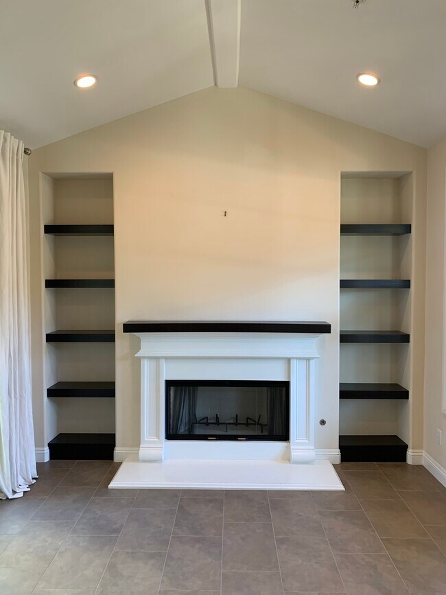 Building Photo - 4641 Wellfleet Dr