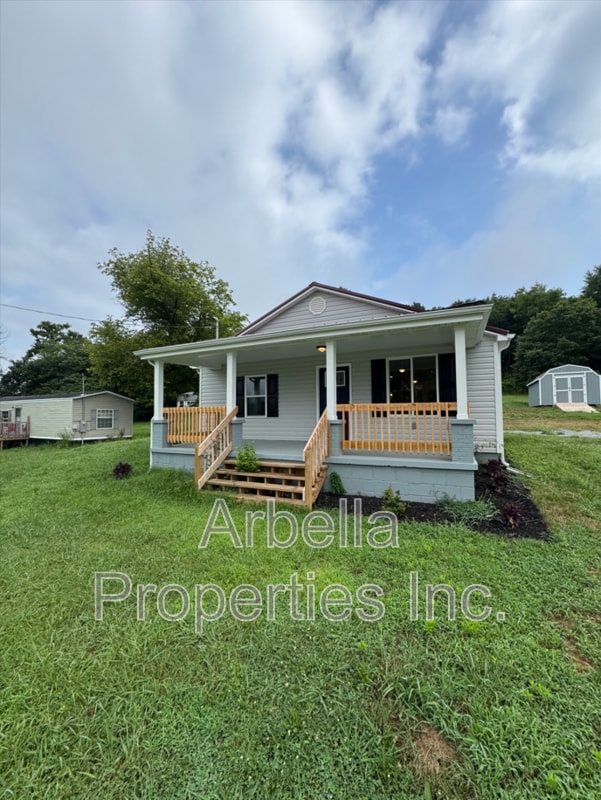 Primary Photo - 320 McDonald Rd