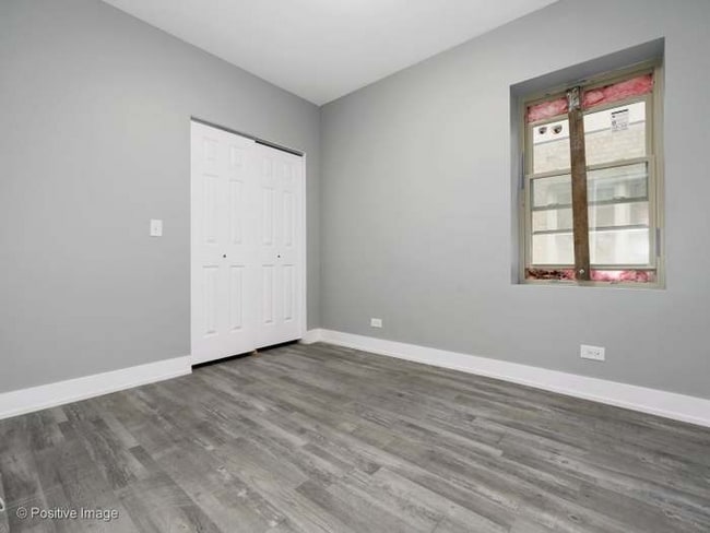Foto del edificio - 3838 W Huron St