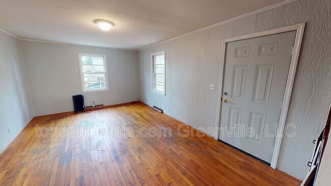 Foto del edificio - 2972 1/2 Fairforest Clevedale Rd