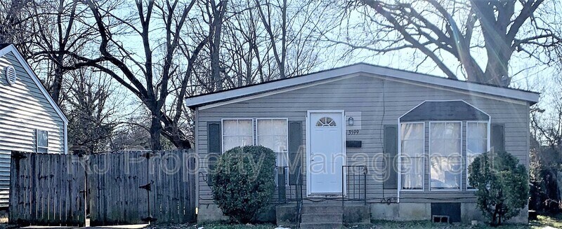 Foto principal - 3599 Bayliss Ave