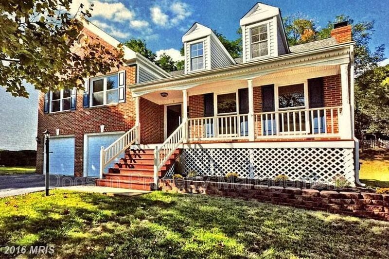 8 Cathedral Ln, Stafford, VA 22554 House Rental in Stafford, VA