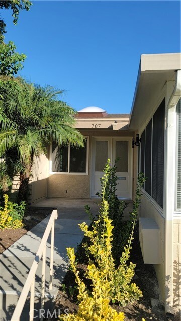 Foto del edificio - 707 Avenida Majorca