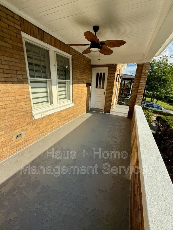 Foto del edificio - 544 James St