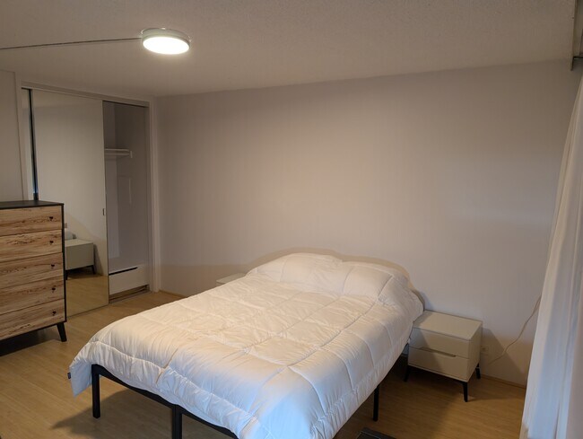 Foto del edificio - 2442 Tusitala St