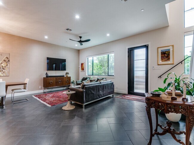 Building Photo - STUNNING LUXURY HOME IN LONE STAR DISTRICT