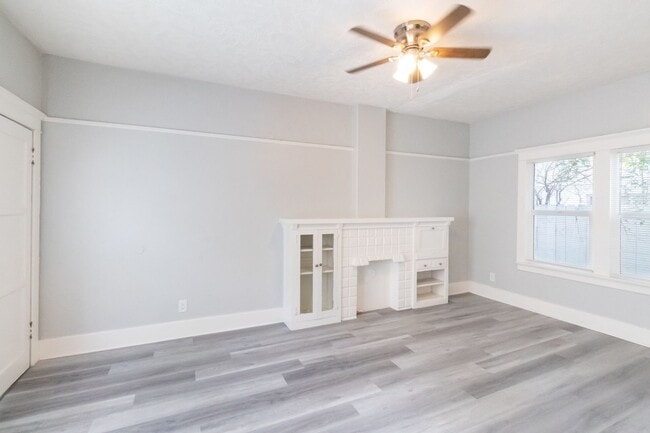 Foto del interior - 1049 E 5th Street