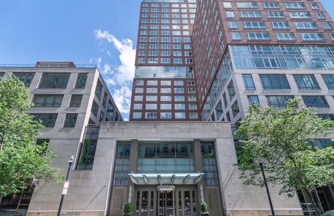 Foto del edificio - 400 Stuart St