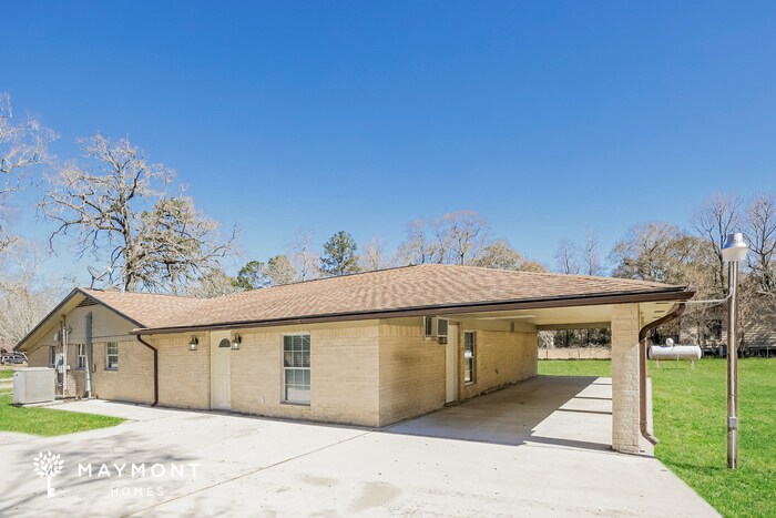 Building Photo - 23542 Laura Ln