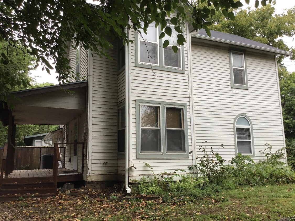Foto del edificio - 1043 Delaware St