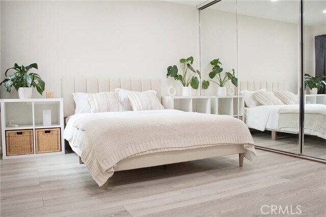 Building Photo - 2052 S June Pl