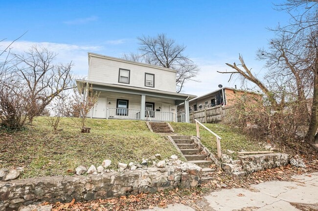 Building Photo - 1997-1999 W Broad St