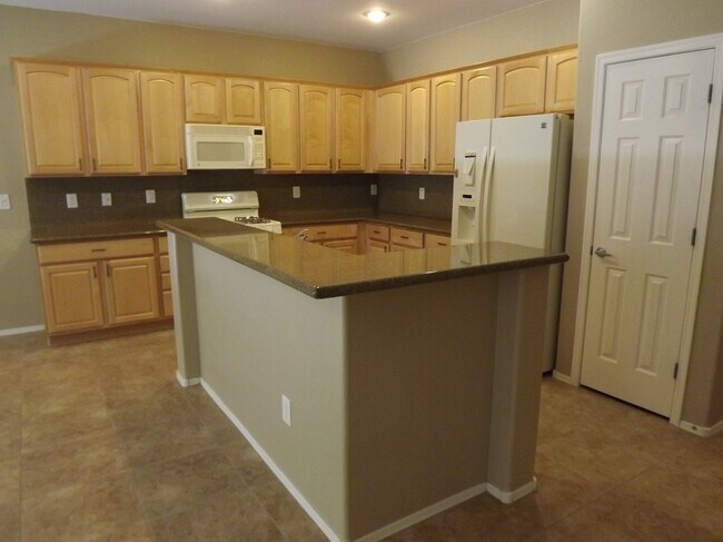 Foto del edificio - **WONDERFUL SINGLE STORY HOME IN 55+ "SUN CITY ANTHEM SOLERA!!"