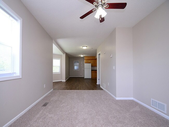 Building Photo - 830 S 21st St