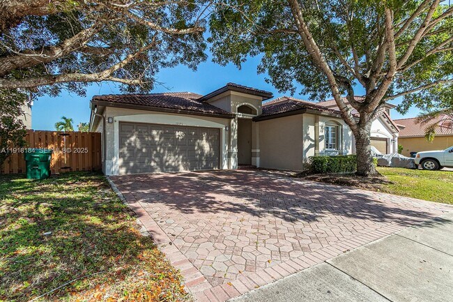 Foto del edificio - 12101 SW 135th Terrace