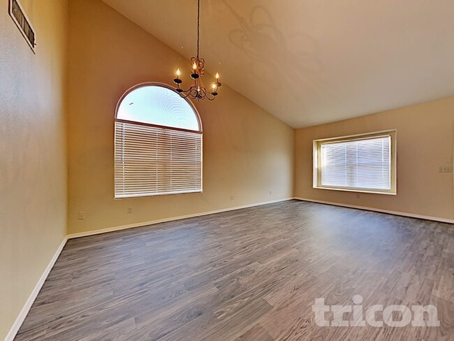 Foto del edificio - 8841 W Maryland Ave