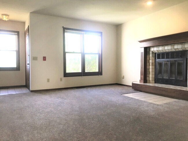 Building Photo - 3009 Cimarron Trail