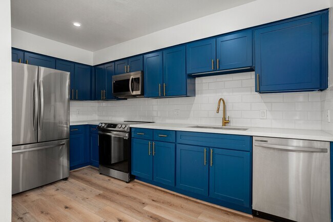 Foto del edificio - 10331 Longmont Dr
