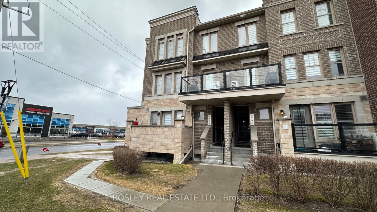 Primary Photo - 73-2315 SHEPPARD Ave