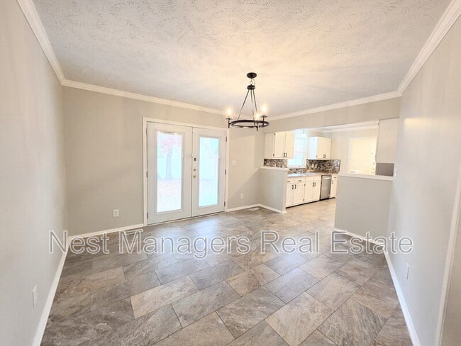 Building Photo - 7320 Avila Dr